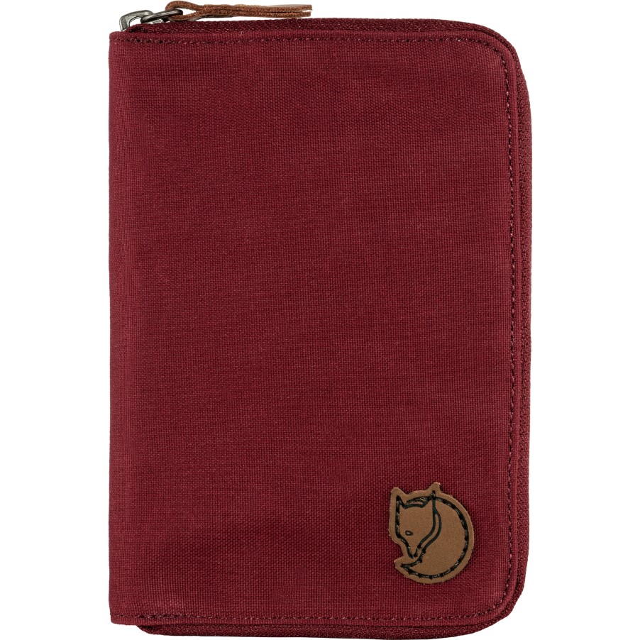 Bordeaux Red Passport Wallet Fjällräven