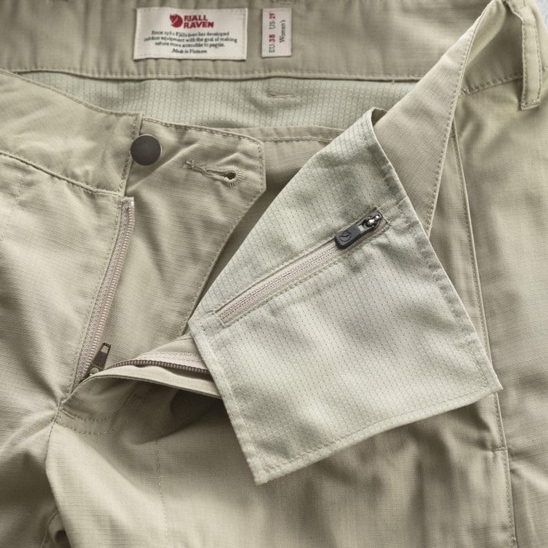 Abisko Shade Trousers W - Limestone Fjällräven Limestone