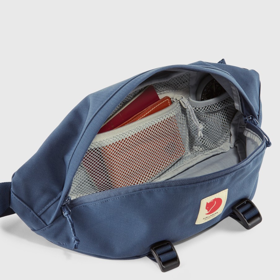 Fjällräven Black Ulvö Hip Pack Large